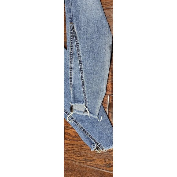 Kut From The Kloth Woman's Sz 2 (28x25 Measured ) Connie Distressed Ankle Jeans - Picture 7 of 9